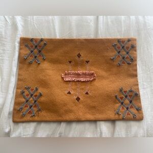 Scandinavian Designs Pillow Cover 12” x 18”